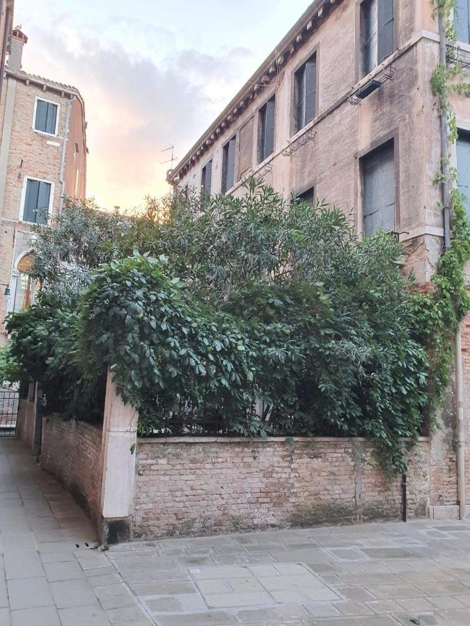 Residenza Oleandro Rosa Apartment Venice Luaran gambar